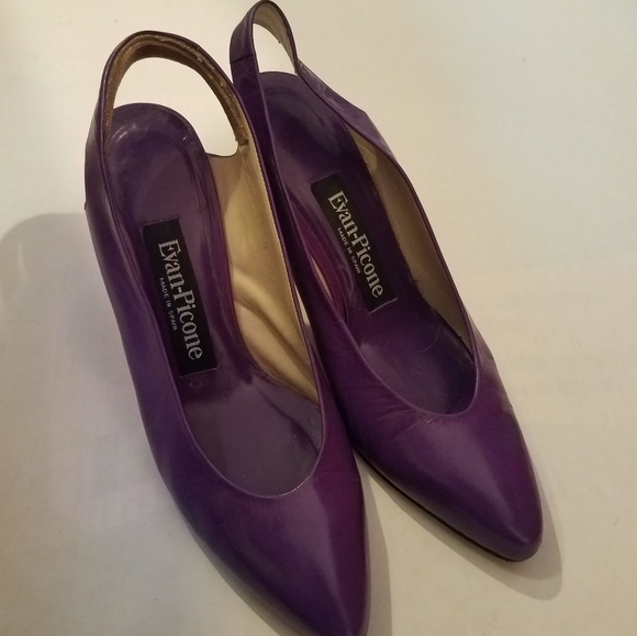 Evan Picone Shoes - Vintage purple sling back classic pumps Size 6.5M